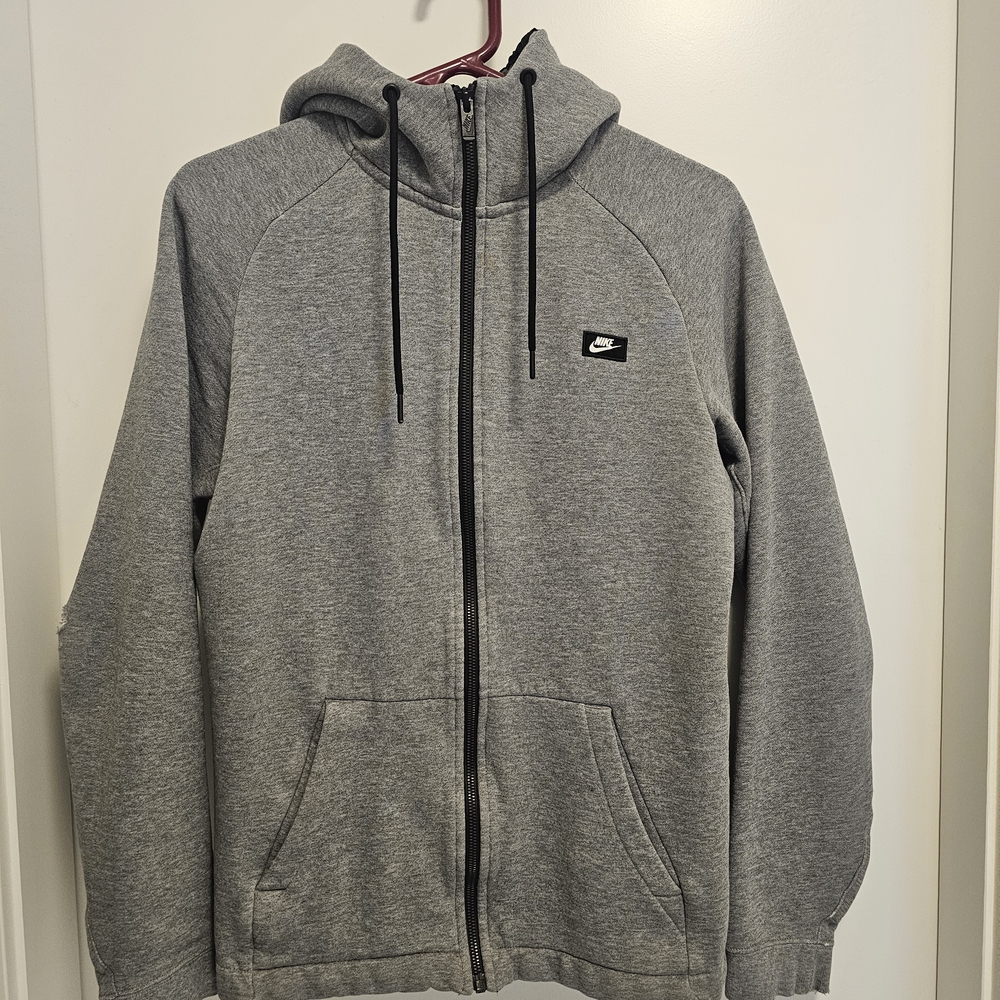 Nike Men's Zip-Up Gray Sweater